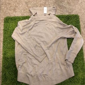 New w/tags LOFT beige turtleneck sweater very soft